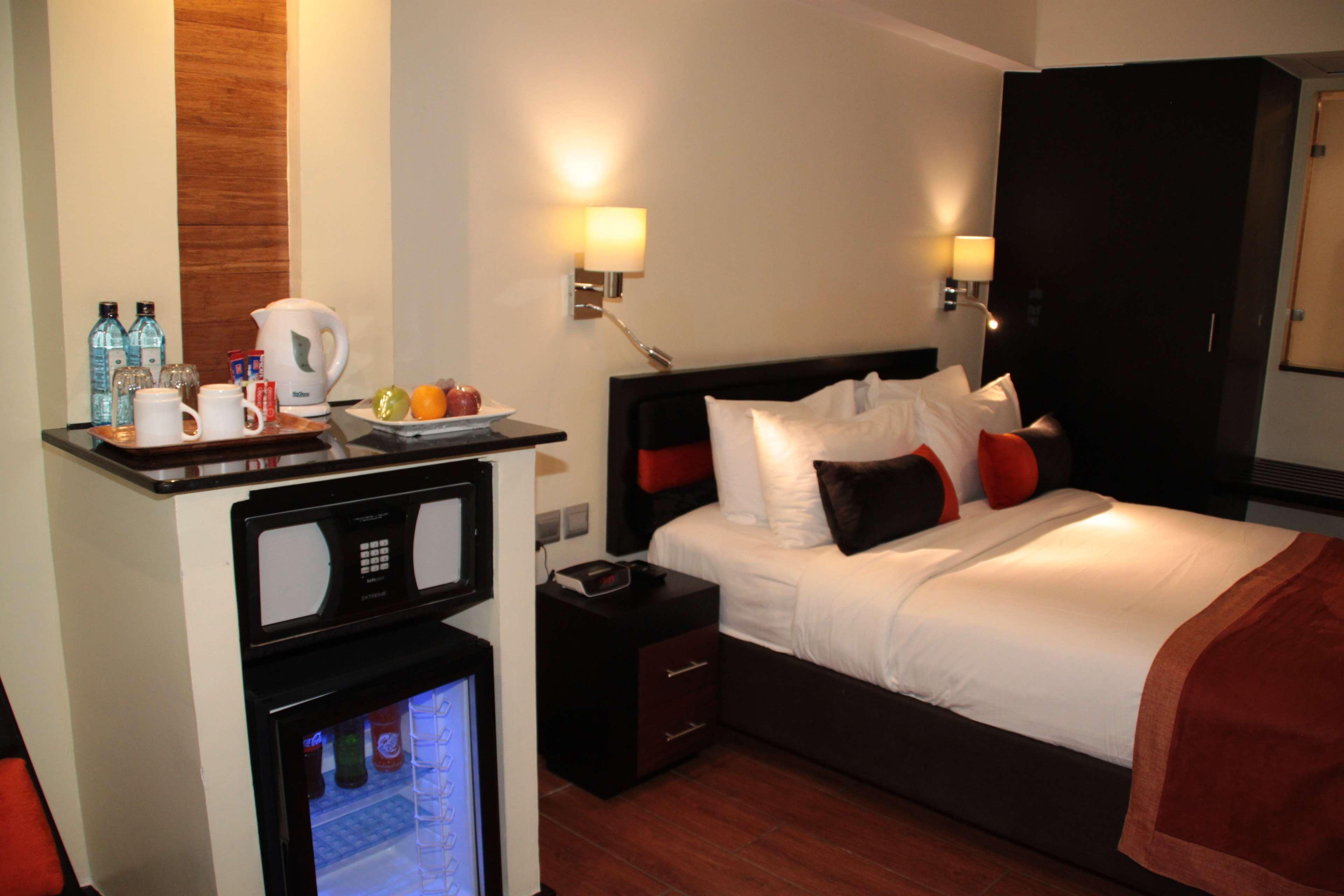 Best Western Auray Le Loch Exterior photo
